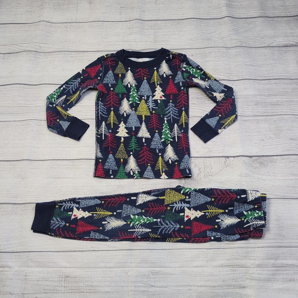 4 Hanna Andersson Twinkly Trees Long John Pajamas